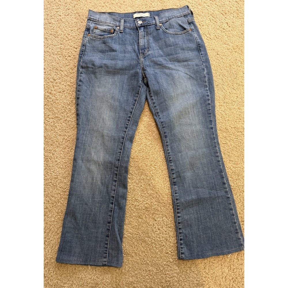 Levi's Women's Classic Boot Cut Jeans in Denim Blue